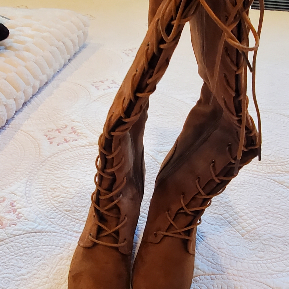 Wedge Faux Suede Tan Lace-Up Boots Size 7